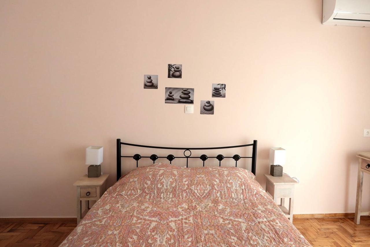 Pale Coloured Apt In Athens Historic Centre Exteriér fotografie